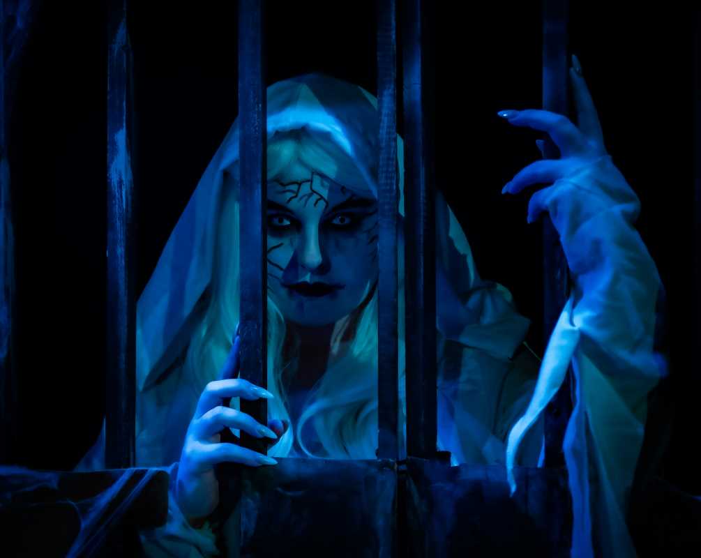 Haunted Houses You Dare Your Friends to Survive